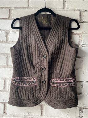 Quilted Brown Sleeveless Vest with Pink Trim UPCYCLED mxpxolab layering vest